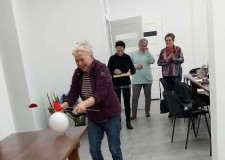 Powiększ zdjęcie Dzień Sportu i prace plastyczne w Klubie Senior+ w Kłodzie (6)